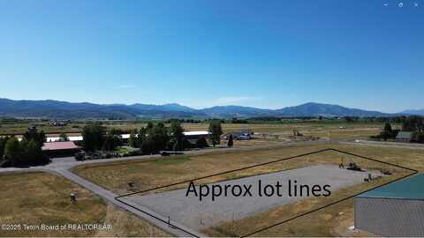 Lot 8 HESSON COMMERCIAL Park, Thayne, WY 83127