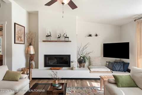 1054 QUAKER LANE 23-178 Lane, Pinedale, WY 82941