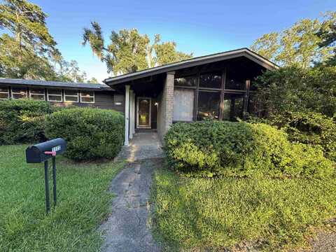 1173 Seminole Drive, Tallahassee, FL 32301