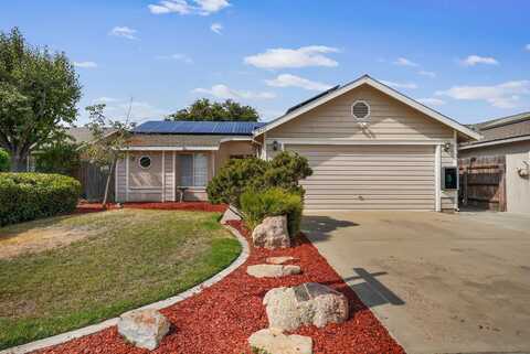 4614 W Howard Avenue, Visalia, CA 93277