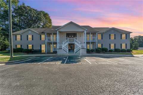2630-2d Guyer Street, High Point, NC 27265