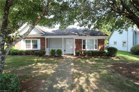 899 Woodland Trace Drive, Winston Salem, NC 27104