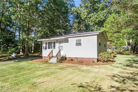 4963 Summerset Road, Randleman, NC 27317