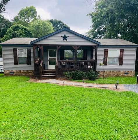 8316 Hillsville Road, Sophia, NC 27350