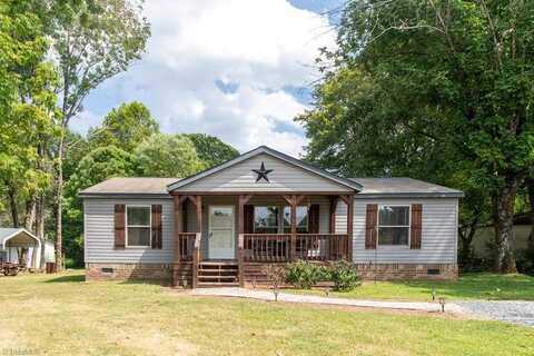 8316 Hillsville Road, Sophia, NC 27350