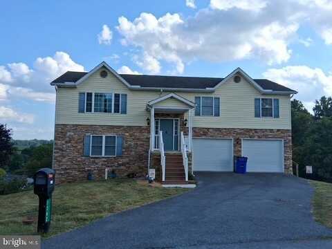 1362 HILLENDALE ROAD, CHAMBERSBURG, PA 17202