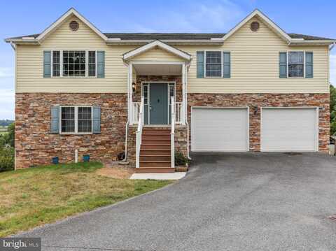 1362 HILLENDALE ROAD, CHAMBERSBURG, PA 17202