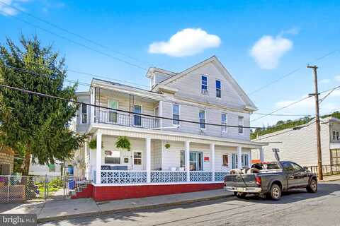 220 N WEST STREET, SHENANDOAH, PA 17976