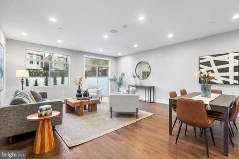 1135 CREASE STREET, PHILADELPHIA, PA 19125