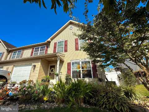 1027 DAISY DRIVE, TEMPLE, PA 19560