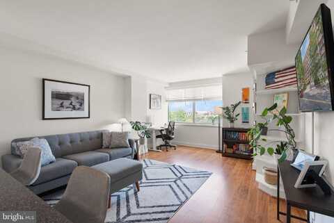 800 4TH STREET SW, WASHINGTON, DC 20024
