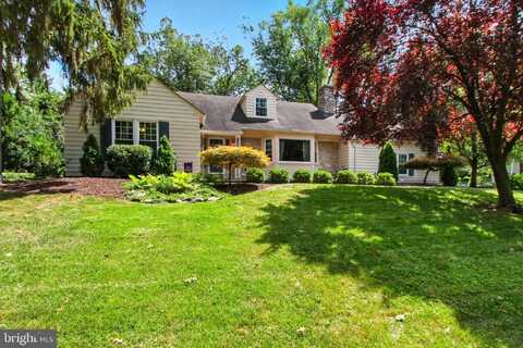 938 SOMERSET LANE, YORK, PA 17403