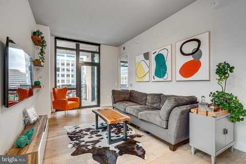 2000 CLARENDON BOULEVARD, ARLINGTON, VA 22201