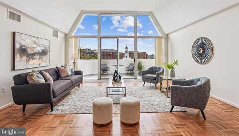 700 7TH STREET SW, WASHINGTON, DC 20024