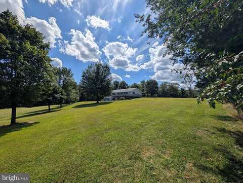 635 OBSERVATORY DRIVE, LEWISBERRY, PA 17339