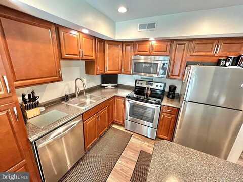 1807 WALDON COURT, SICKLERVILLE, NJ 08081