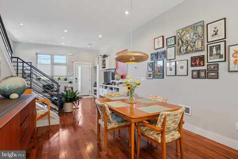 2567 E THOMPSON STREET, PHILADELPHIA, PA 19125