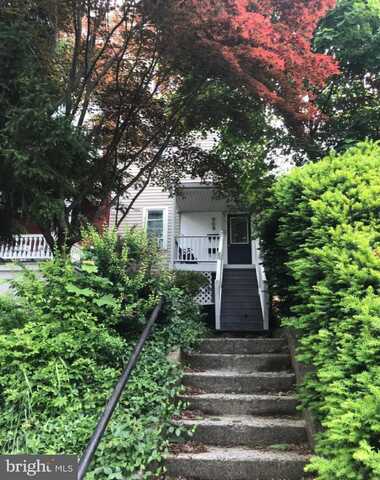 909 MAHANTONGO STREET, POTTSVILLE, PA 17901