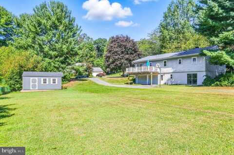 746 W HOFFECKER ROAD, POTTSTOWN, PA 19465