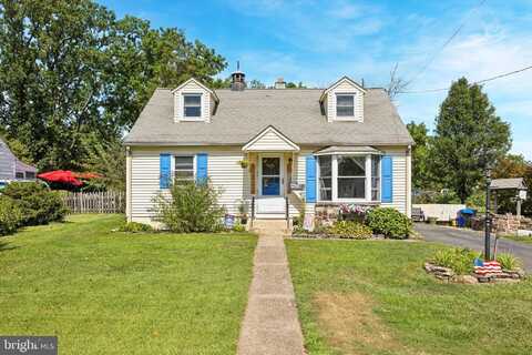 40 W LEHMAN AVENUE, HATBORO, PA 19040