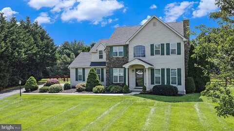 132 VALLEYVIEW CIRCLE, LINCOLN UNIVERSITY, PA 19352