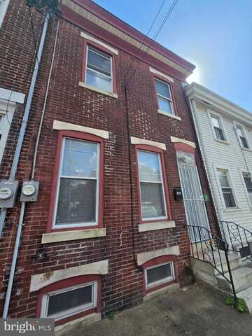 340 CHESTNUT STREET, CAMDEN, NJ 08103