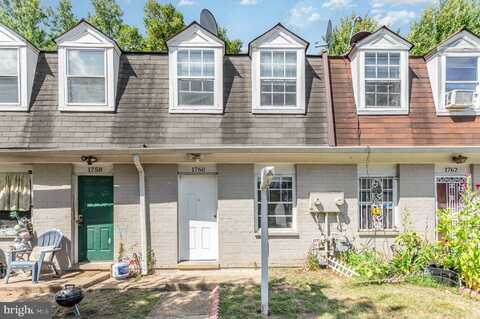 1760 DUTCH VILLAGE DR, HYATTSVILLE, MD 20785