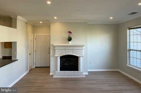 12937 CENTRE PARK CIRCLE, HERNDON, VA 20171