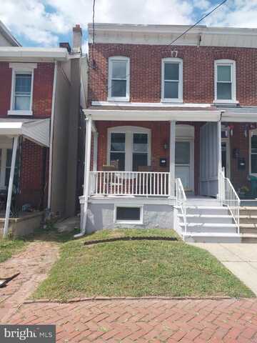 13 STANBRIDGE STREET, NORRISTOWN, PA 19401