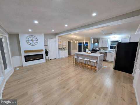 45895 S POTEAT COURT, CALIFORNIA, MD 20619