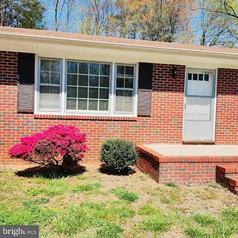 106 WHITE OAK DR, SOUTH BOSTON, VA 24592