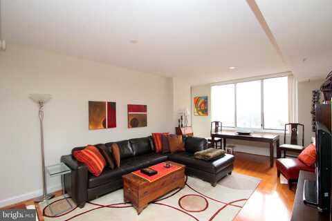 1020 N HIGHLAND STREET, ARLINGTON, VA 22201