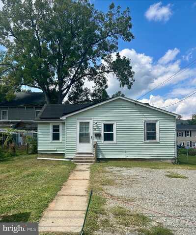 16 MYRTLE STREET, OXFORD, PA 19363