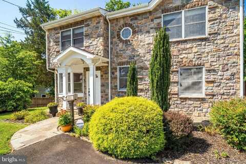2052 ARCH DRIVE, FALLS CHURCH, VA 22043
