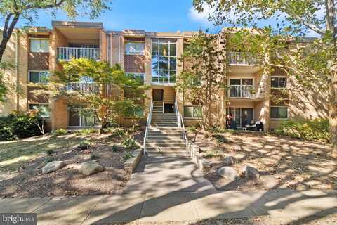 2908 KINGS CHAPEL ROAD, FALLS CHURCH, VA 22042