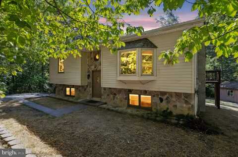 145 BASSWOOD DRIVE, BUNKER HILL, WV 25413