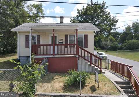 709 3RD STREET, MARTINSBURG, WV 25404