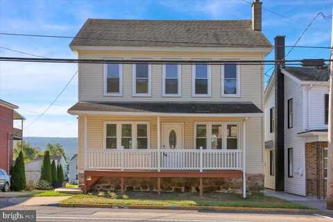 742 E GRAND AVENUE, TOWER CITY, PA 17980