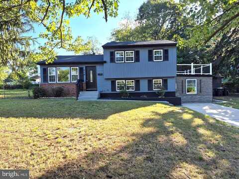 814 ASTON MARTIN DRIVE, LINDENWOLD, NJ 08021