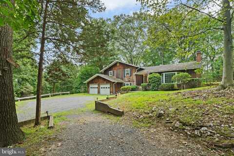 424 KINTNER ROAD, KINTNERSVILLE, PA 18930