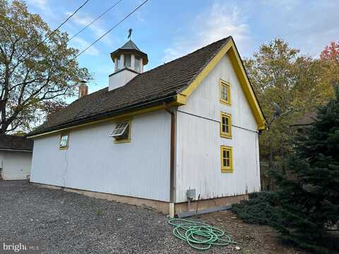 6240 WISMER ROAD, PIPERSVILLE, PA 18947