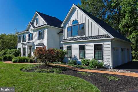 2910 STOVER TRAIL, DOYLESTOWN, PA 18902