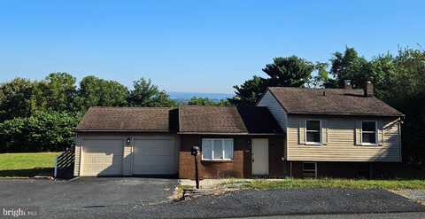 7860 CHAMBERS HILL ROAD, HARRISBURG, PA 17111