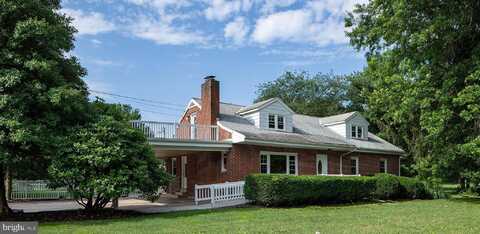 1239 W TRINDLE ROAD, MECHANICSBURG, PA 17055