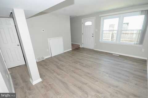 213 BLACK HORSE PIKE, GLENDORA, NJ 08029
