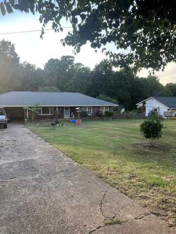 283 Wells Lassiter, JACKSON, TN 38301