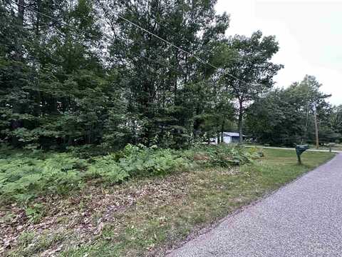 225 Oakridge, Marquette, MI 49855