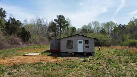 104 SILAS GARRISON CIRCLE, Haleyville, AL 35565