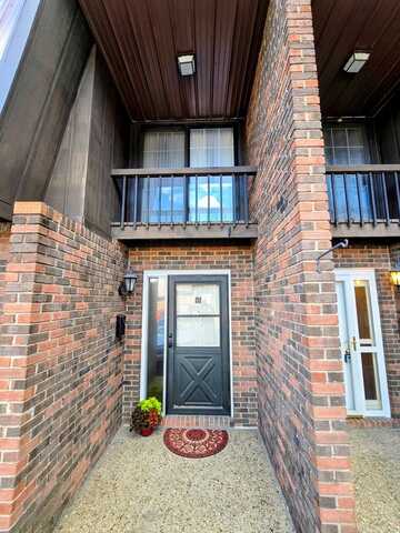 98 Edgwood St #B5, Wheeling, WV 26003