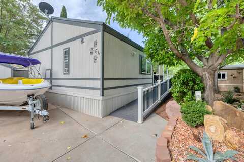 64 Pioneer Way, Harrisburg, UT 84737